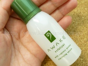 ＡＷＡＫＥ exfolizerは、拭き取りタイプの導入美容液でした。ブースターにしてはサラサラなので、使い心地もイイ！