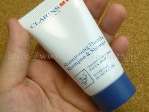 あること自体知らなかった男性用クラランスブランドCLARINS MEN（クラランス　メン）トータル シャンプーが入ってました。