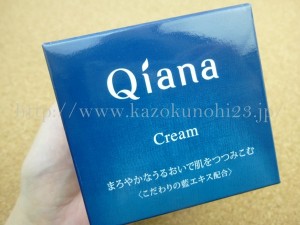 プラナスボックス11月分に入っていたサンスターの販売するQiana(キアナ)クリーム。化粧水で整えた後に使うタイプのハーフゲルタイプみたいです。
