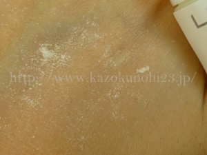 ニキビケア リンネ パウダー美容液 画像付き使用方法 Linne(リンネ) ホワイトエッセンス