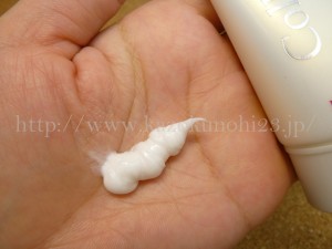 ニッピコラーゲン(ニピコラ)スキンケア 洗顔料 クリーミー洗顔フォーム30g 使用感