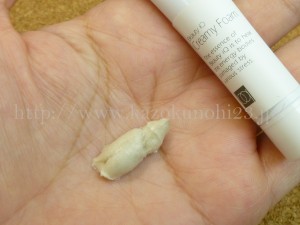 アトピー肌でも使えるフェイシャルソープの使い心地をレビュー ビューティiQ 低刺激な洗顔料の泡立ちを写真付きで紹介。