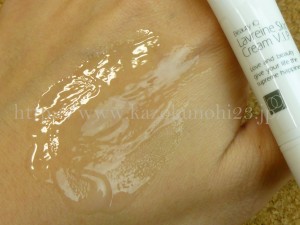 ラブレーヌ・スキンクリームは医薬部外品 皮脂の分泌を整える美肌ジェル