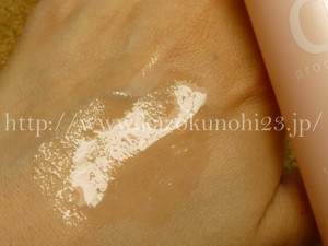 資生堂過敏肌用プログラムモイストケア化粧水の肌なじみを写真付きで公開します。