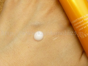 敏感肌用基礎化粧品シンプス エナジーチュール セラムエッセンス8gの使用感を報告します。