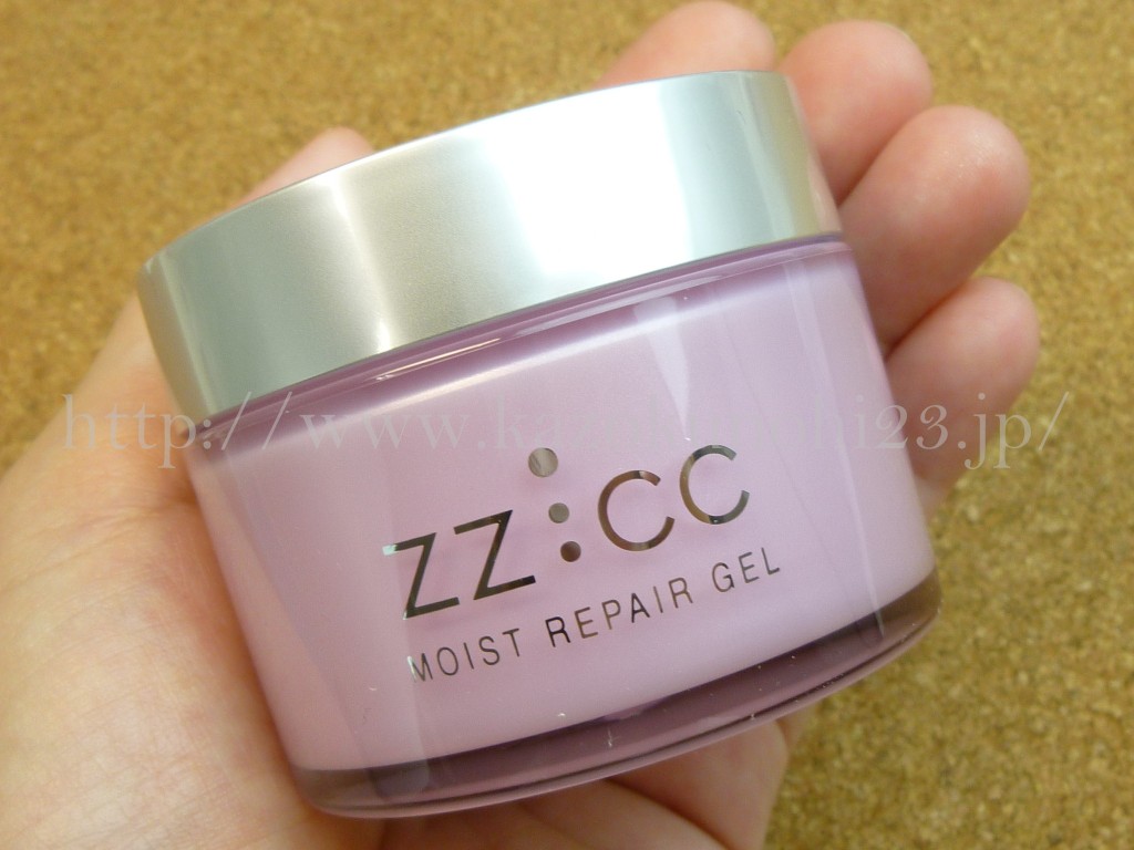 オールインワンジェル ゼリア新薬 ZZ:CC モイストリペアジェルを使った感想を写真付きでクチコミ報告します。
