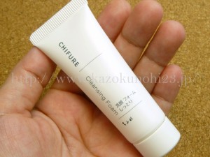 CHIFURE Cleansing Foam　ちふれ洗顔フォームしっとりの泡立ちや水切れを写真付きで口コミ報告します。