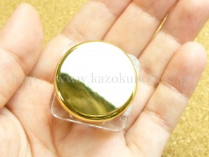 アルジルリン高濃度配合のリンクルケア専用美容液がお試しセットに入ってました。こんな透明なクリームに凄い成分が入っているのか不思議なのですがとりあえず使ってみます。